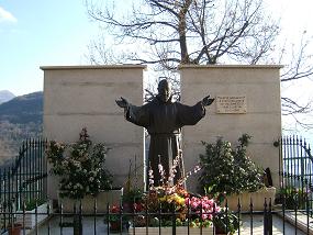 Monumento Padre Pio